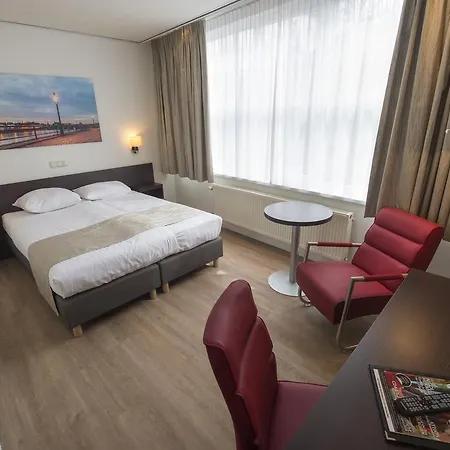 Hotel Restaurant In Den Hoof 3*