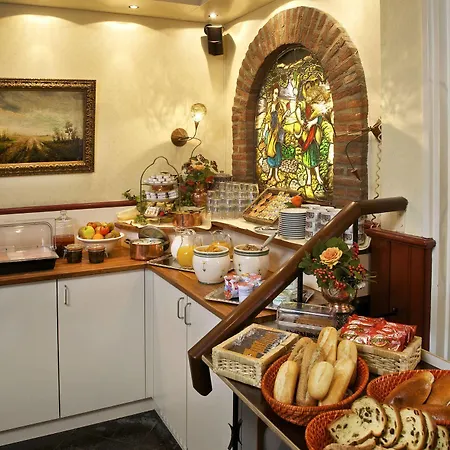Restaurant In Den Hoof 3* מאסטריכט
